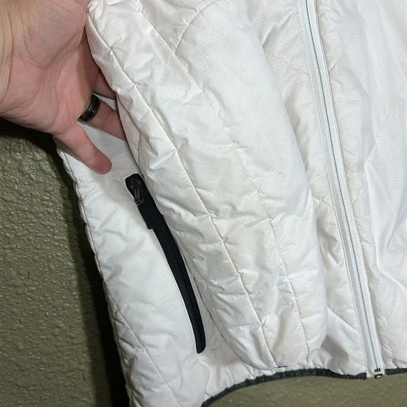 HELLY HANSON Women’s Quilted Light Puffer - Picture 12 of 13